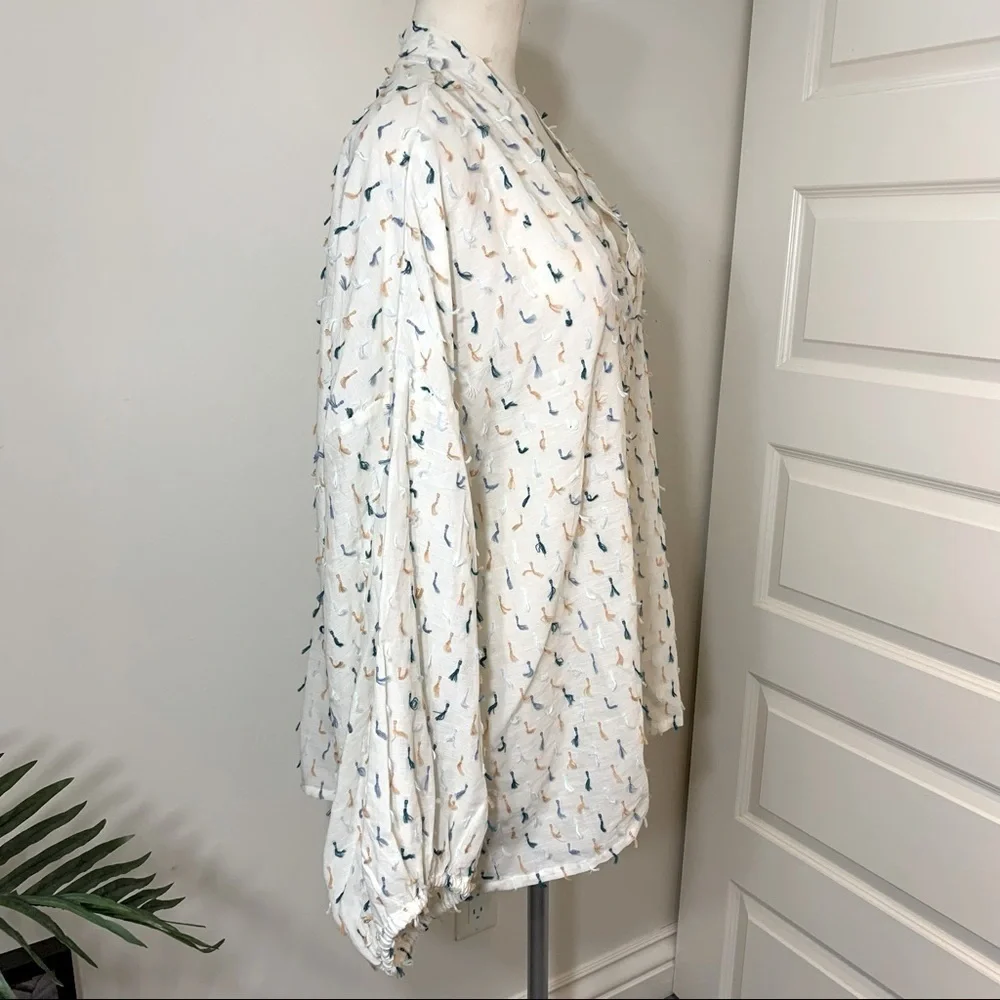 LOU & Grey Flowy Breezy Off White Boho Trendy Oversize Blouse Balloon Sleeves XL - Picture 4 of 10